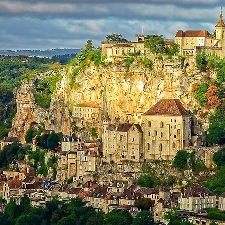 La Maison Au Perroquet Village Typique En Pierre Hébergement de vacances