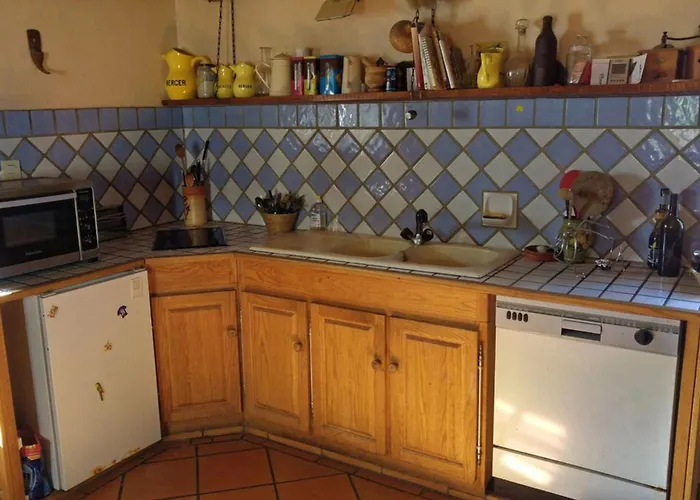 La Maison Au Perroquet Village Typique En Pierre Hébergement de vacances Floirac (Lot)