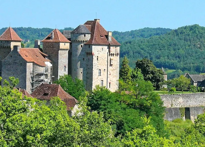 La Maison Au Perroquet Village Typique En Pierre Hébergement de vacances