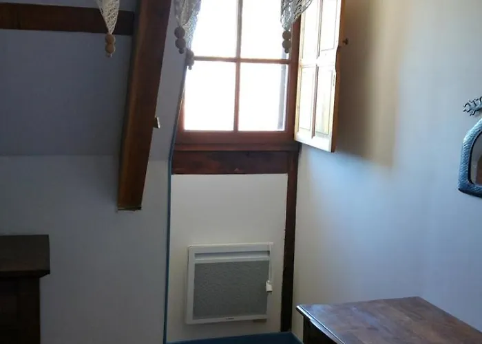 The Parrot House Tatil Evi Floirac (Lot)